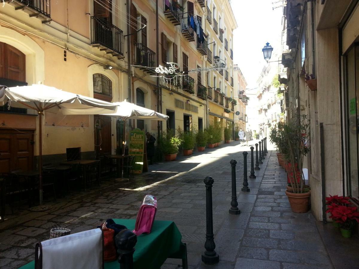 Citta Antica Apartment Cagliari Bagian luar foto