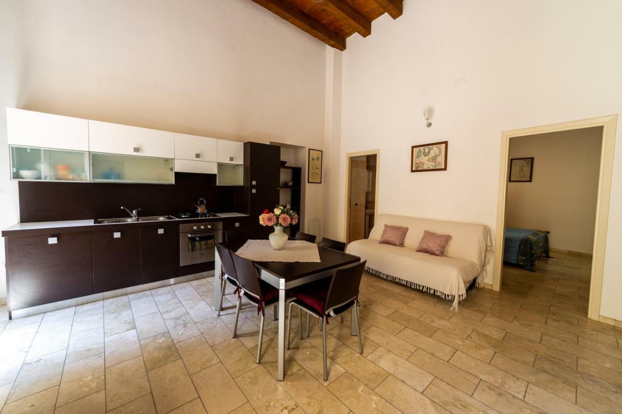 Citta Antica Apartment Cagliari Bagian luar foto